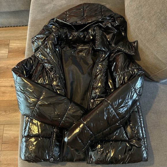 Patent Puffer Hooded Puffer Coat - Picture 1 of 4